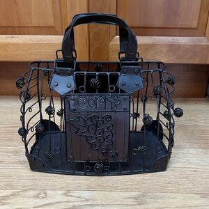 Metal wine corks holder purse shape
